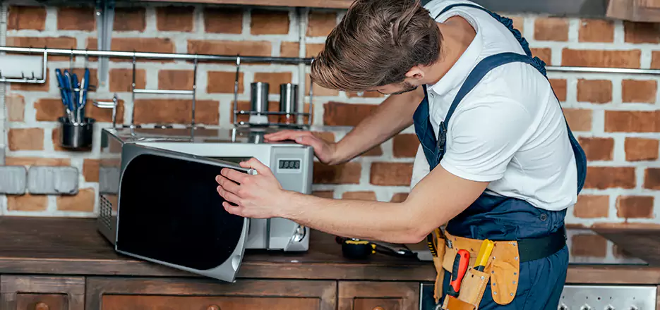 In-Home Microwave Repair in Haverhill